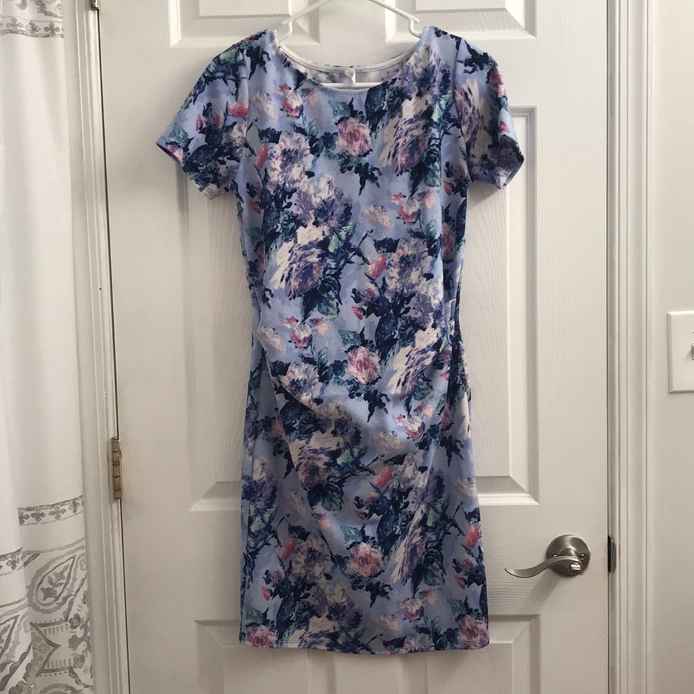 Gorgeous Pink blush floral maternity dress